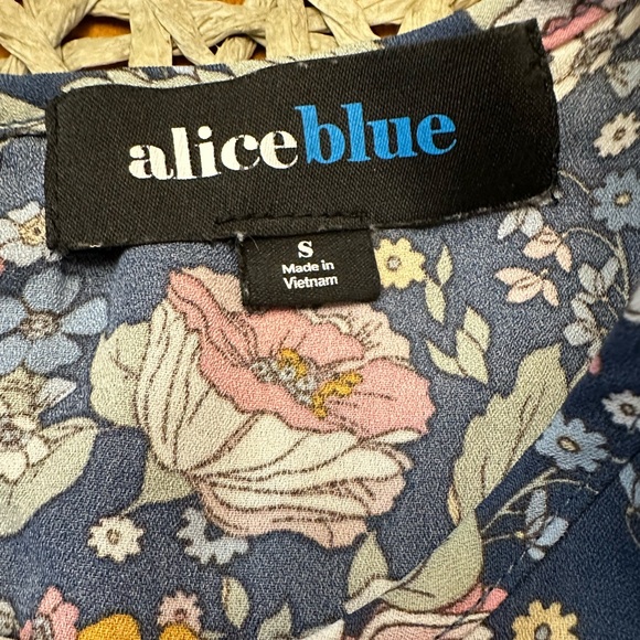 Alice Blue peplum top - Picture 3 of 5